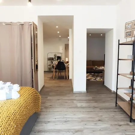 Sejour En Famille Ou Entre Amis: Sauna, Billard Villa